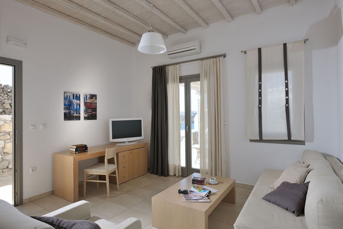 Imagen de los interiores del Hotel Deliades Mykonos. Foto 15