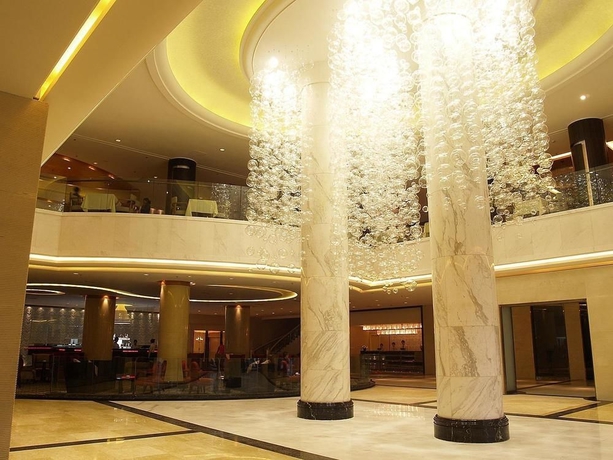 Imagen de los interiores del Hotel Delight, DALIAN. Foto 14