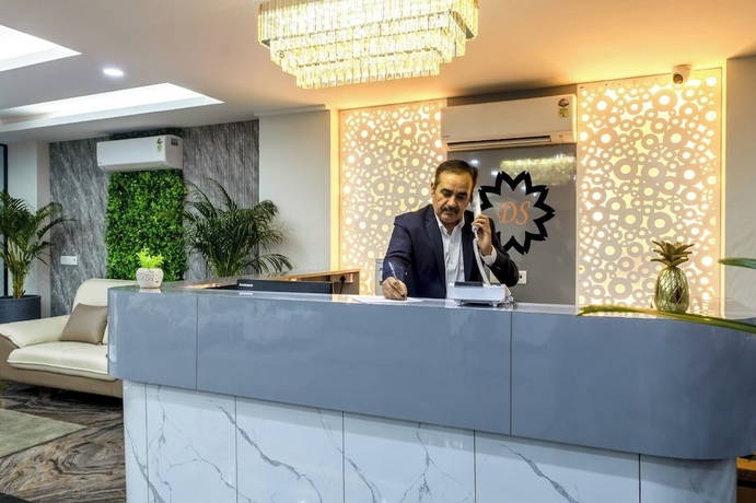 Imagen de los interiores del Hotel Delight Gurugram. Foto 16