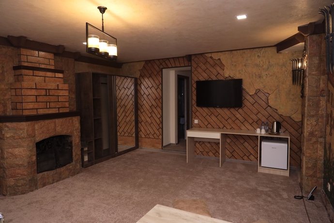 Imagen de la habitación del Hotel Delin. Foto 8