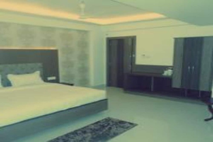 Imagen de la habitación del Hotel Delite Grand, Jabalpur. Foto 2