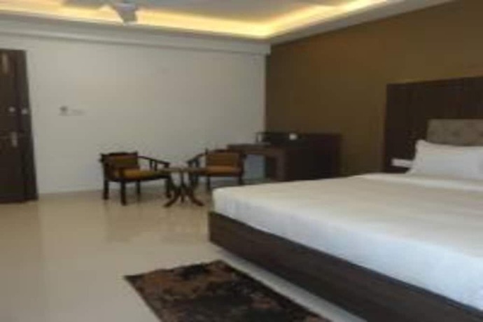Imagen de la habitación del Hotel Delite Grand, Jabalpur. Foto 6