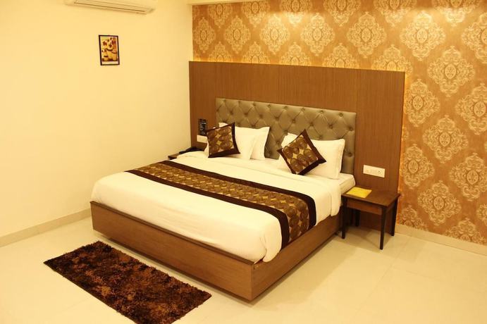 Imagen de la habitación del Hotel Delite Grand, Jabalpur. Foto 11