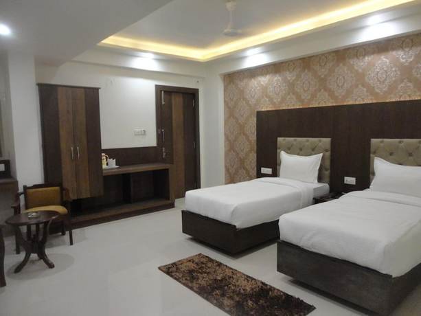 Imagen de la habitación del Hotel Delite Grand, Jabalpur. Foto 14