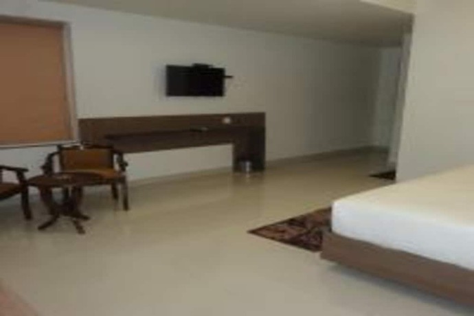 Imagen de la habitación del Hotel Delite Grand, Jabalpur. Foto 18