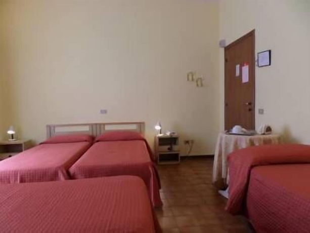 Imagen de la habitación del Hotel Delizia Genovese. Foto 6