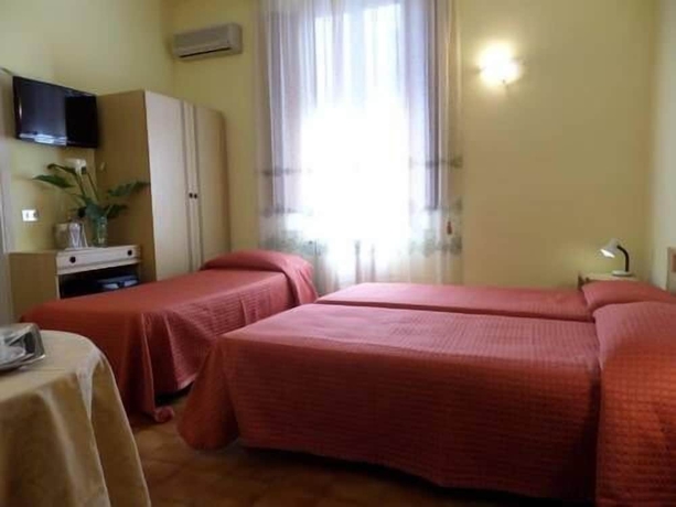 Imagen de la habitación del Hotel Delizia Genovese. Foto 7