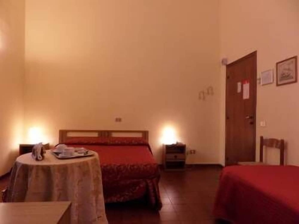 Imagen de la habitación del Hotel Delizia Genovese. Foto 8