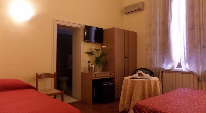 Imagen de la habitación del Hotel Delizia Genovese. Foto 9