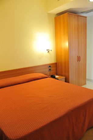 Imagen de la habitación del Hotel Dell\' Arpa. Foto 9