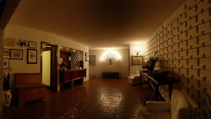 Imagen de los interiores del Hotel Della Baia, Cellole. Foto 13