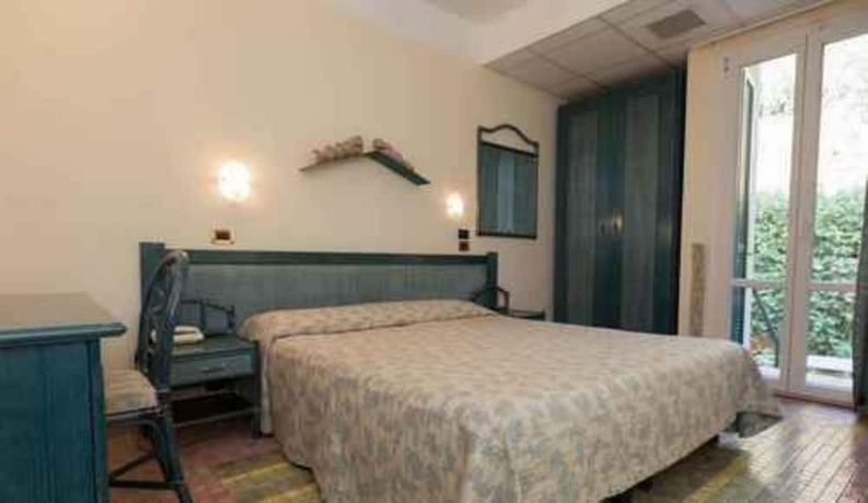 Imagen de la habitación del Hotel Della Baia. Foto 9