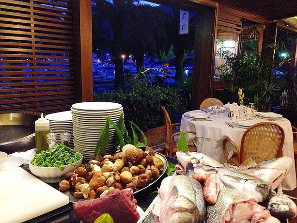 Imagen del bar/restaurante del Hotel Della Baia, Portovenere. Foto 5
