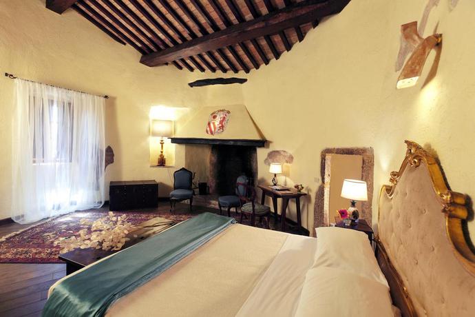 Imagen de la habitación del Hotel Della Fortezza. Foto 16