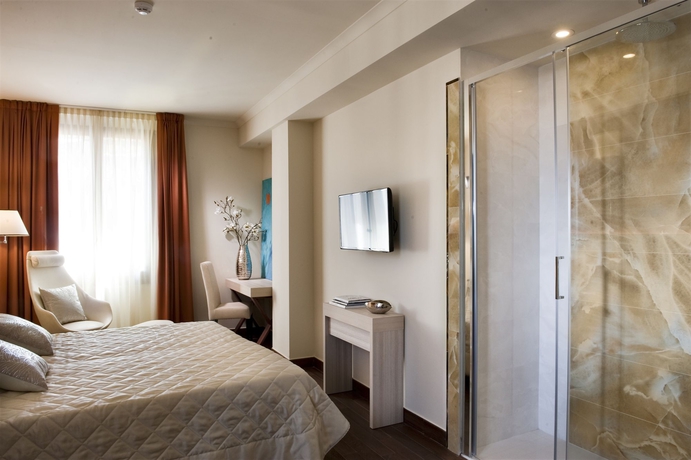 Imagen de la habitación del Hotel Della Signoria. Foto 7