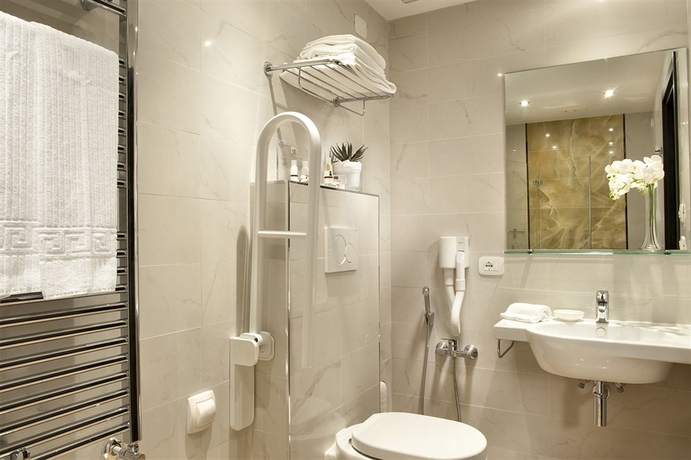 Imagen de la habitación del Hotel Della Signoria. Foto 9