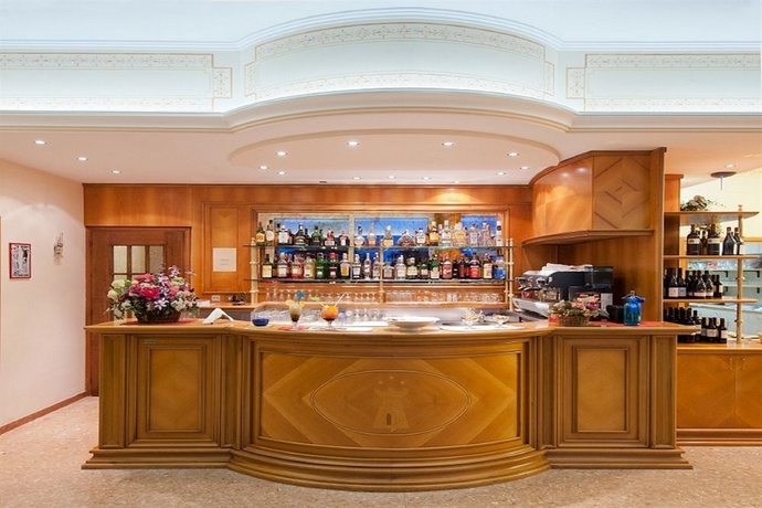 Imagen general del Hotel Della Torre. Foto 13