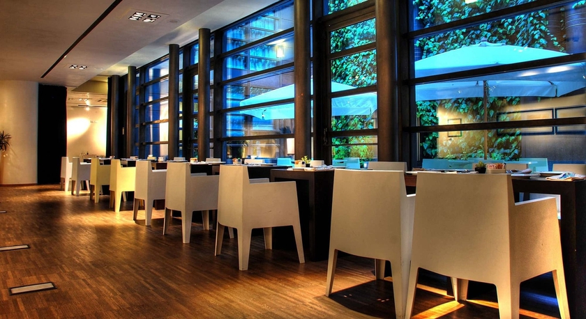 Imagen del bar/restaurante del Hotel Delle Arti Design. Foto 3