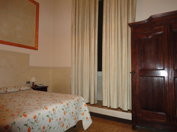Imagen de la habitación del Hotel Delle Camelie. Foto 2
