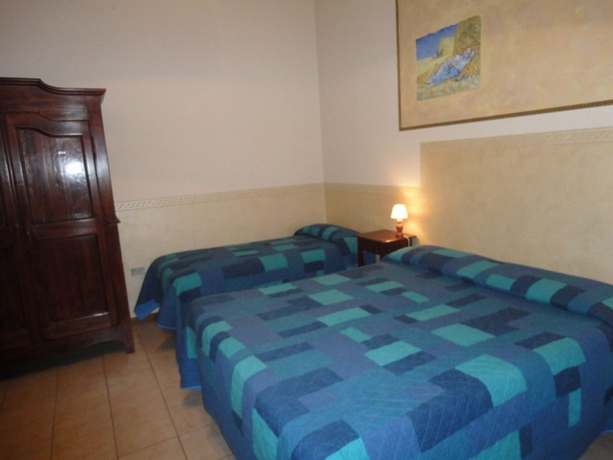Imagen de la habitación del Hotel Delle Camelie. Foto 4