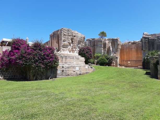Imagen de la habitación del Hotel Delle Cave. Foto 15