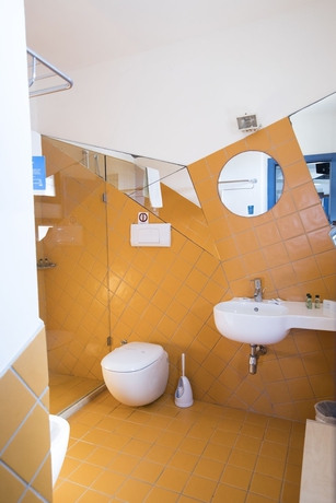 Imagen de la habitación del Hotel Delle Cave. Foto 18