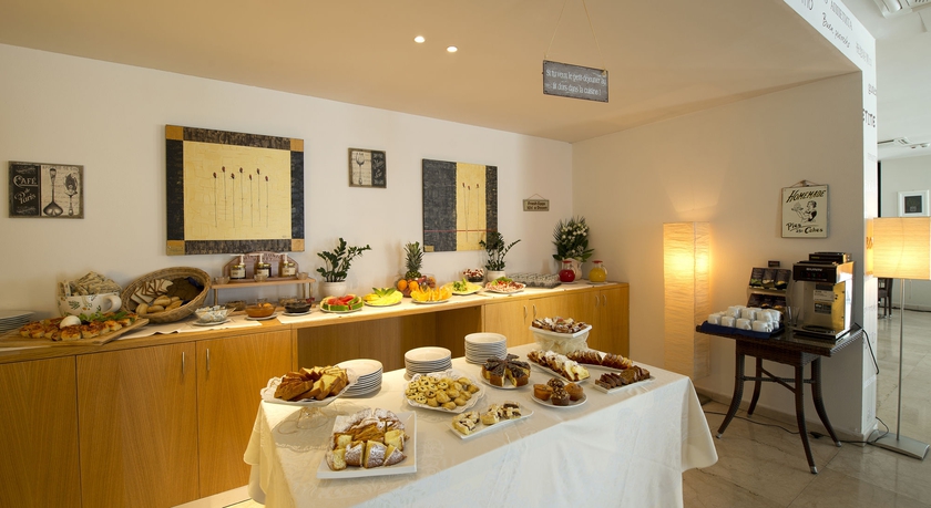 Imagen del bar/restaurante del Hotel Delle Fiere. Foto 7