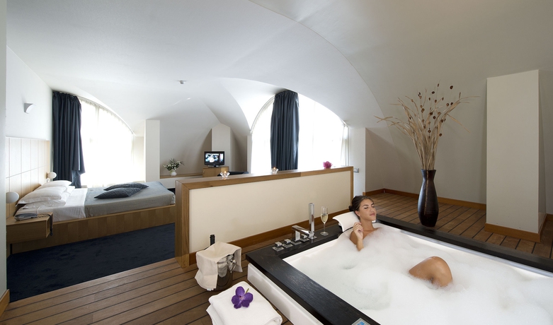 Imagen de la habitación del Hotel Delle Fiere. Foto 15