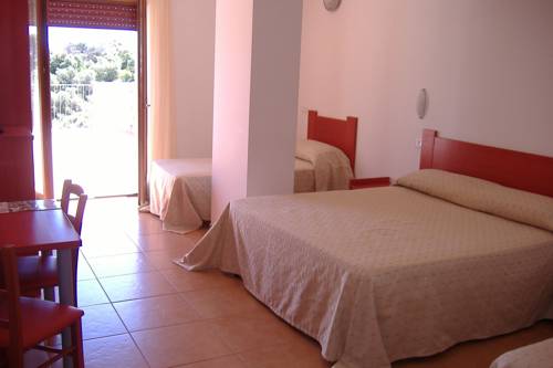 Imagen de la habitación del Hotel Delle More. Foto 16