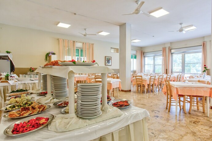 Imagen del bar/restaurante del Hotel Delle Nazioni, Bellaria-Igea Marina. Foto 4