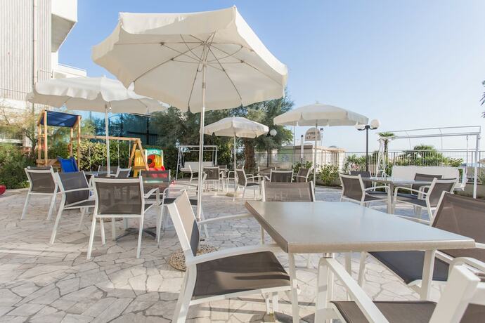 Imagen de los exteriores del Hotel Delle Nazioni, Bellaria-Igea Marina. Foto 9