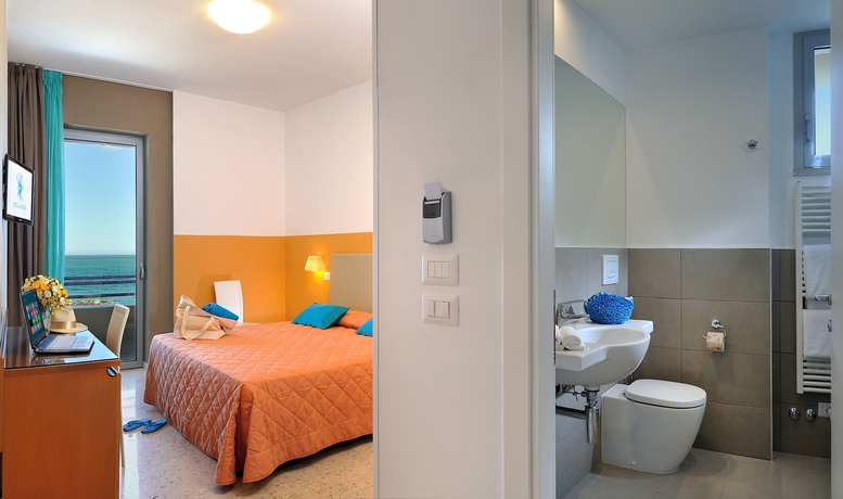 Imagen de la habitación del Hotel Delle Nazioni, Pesaro. Foto 2