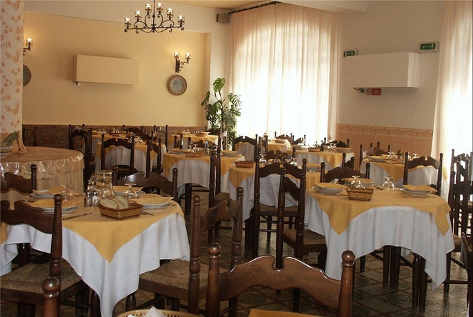 Imagen del bar/restaurante del Hotel Delle Palme, Letojanni. Foto 4