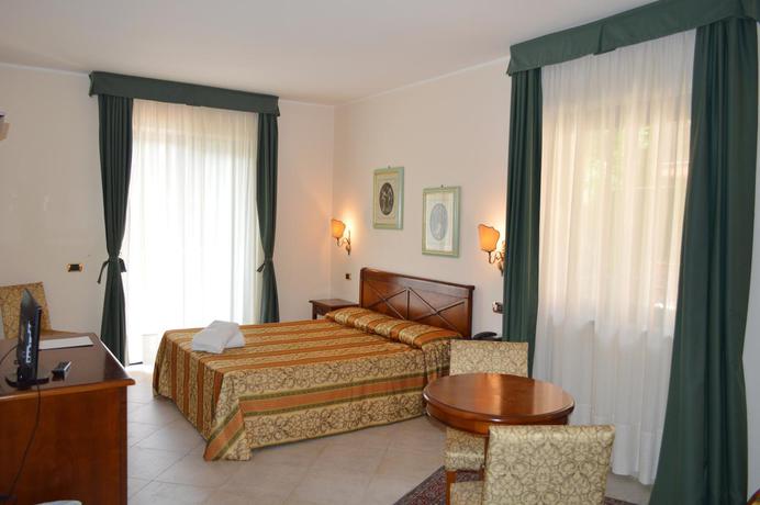 Imagen de la habitación del Hotel Delle Palme, Sant'Anna. Foto 6