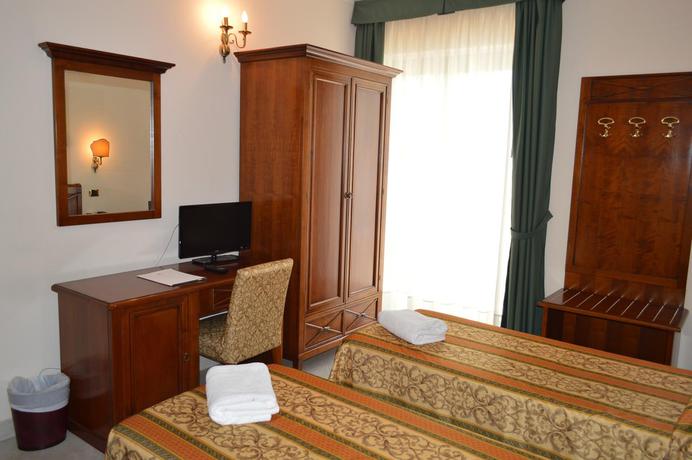 Imagen de la habitación del Hotel Delle Palme, Sant'Anna. Foto 9