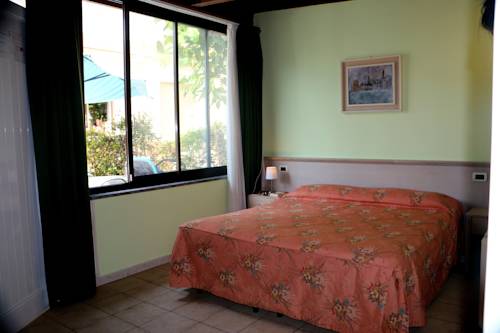 Imagen de la habitación del Hotel Delle Rose, San Bartolomeo al Mare. Foto 8
