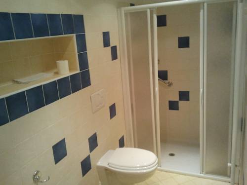 Imagen de la habitación del Hotel Delle Rose, San Bartolomeo al Mare. Foto 9