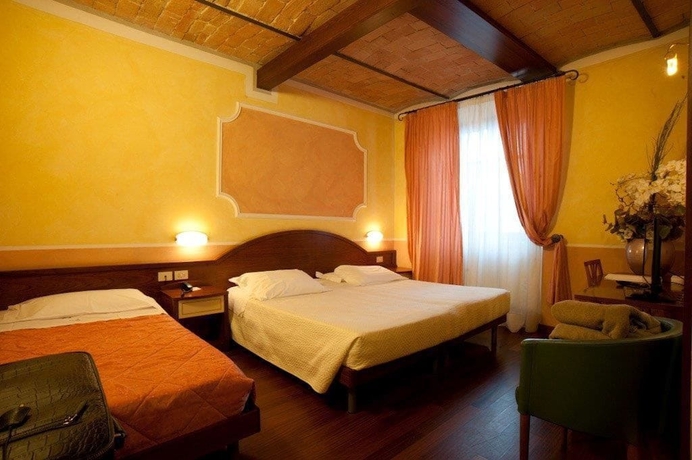 Imagen de la habitación del Hotel Delle Terme Santa Agnese. Foto 5