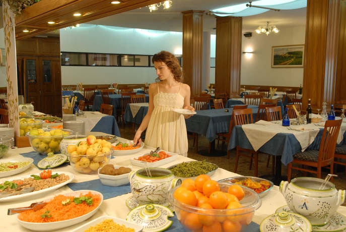 Imagen del bar/restaurante del Hotel Delle Terme Santa Agnese. Foto 4