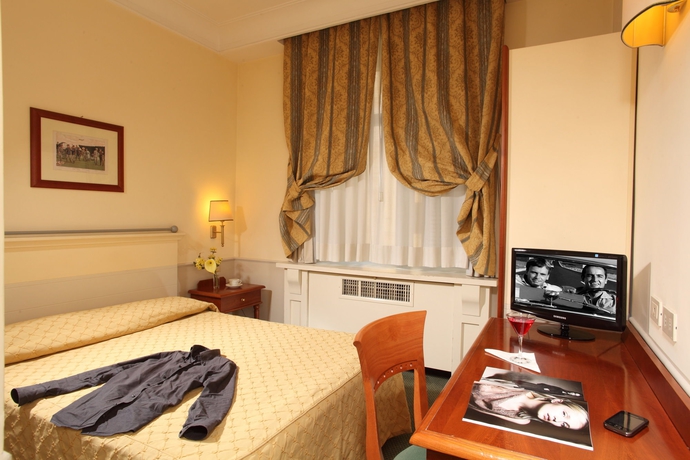 Imagen de la habitación del Hotel Delle Vittorie. Foto 8