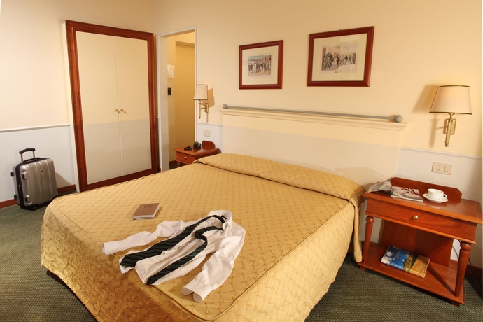 Imagen de la habitación del Hotel Delle Vittorie. Foto 9