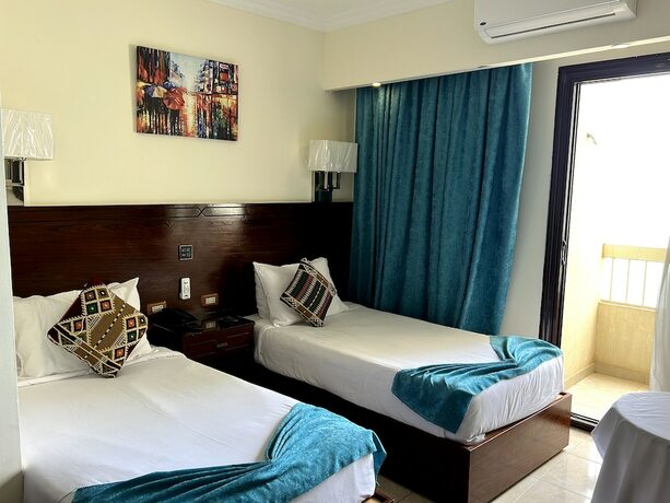 Imagen de la habitación del Hotel Delmar Matrouh, Marsa Matruh. Foto 19