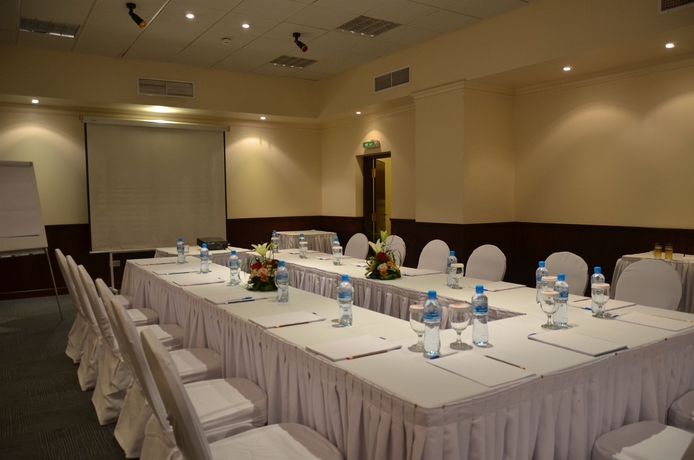 Imagen de los interiores del Hotel Delmon International. Foto 14