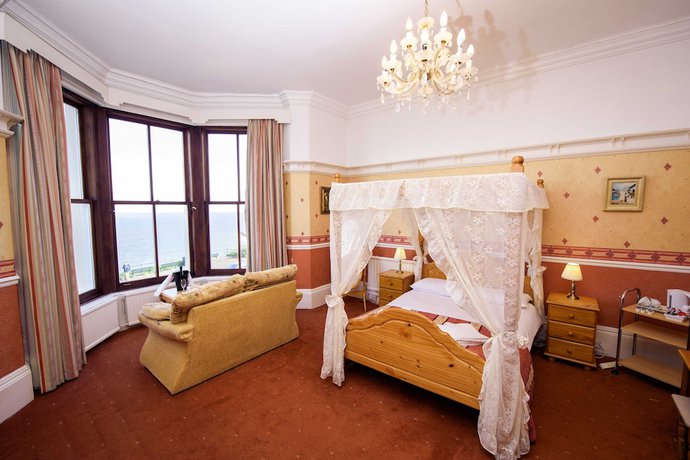 Imagen de la habitación del Hotel Delmont. Foto 3