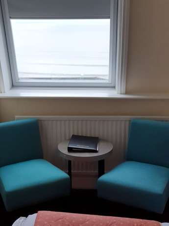 Imagen de la habitación del Hotel Delmont. Foto 9