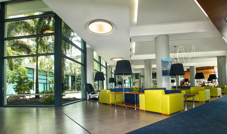 Imagen de los interiores del Hotel Deloix Aqua Center. Foto 5