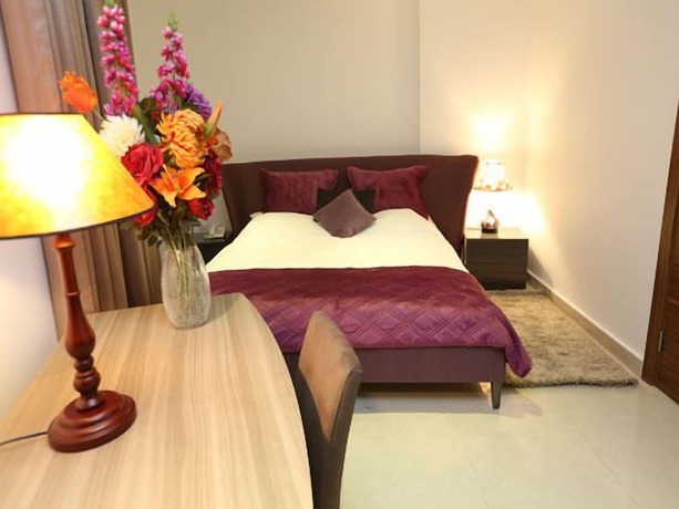 Imagen de la habitación del Hotel Delora and Suites. Foto 4