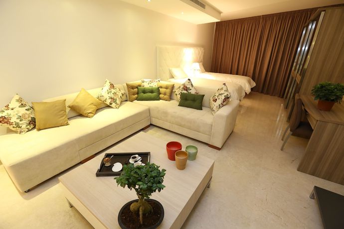 Imagen de la habitación del Hotel Delora and Suites. Foto 6