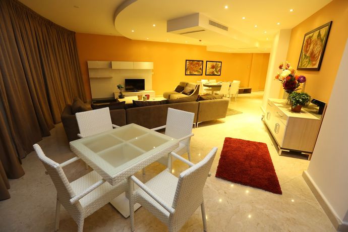 Imagen de la habitación del Hotel Delora and Suites. Foto 10