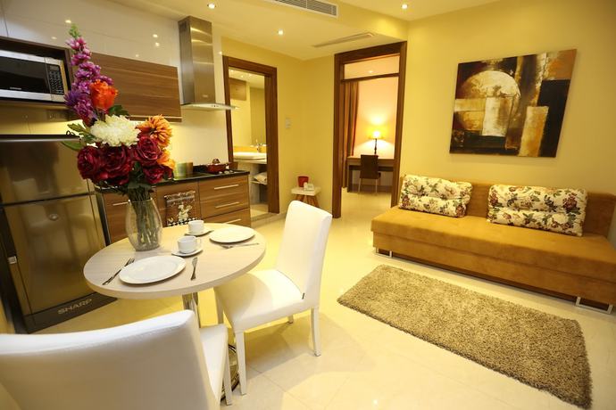 Imagen de la habitación del Hotel Delora and Suites. Foto 11